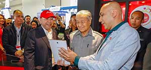 固力保通道閘搶鏡2019馬來(lái)西亞國(guó)際海事與航空航天展