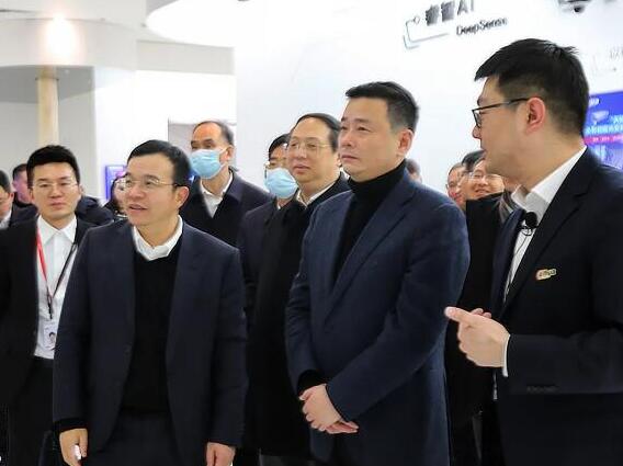 衢州市委副書記、市長湯飛帆率衢州黨政代表團(tuán)蒞臨大華考察