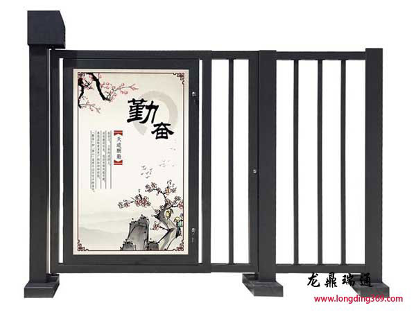 廣告小門一側(cè)單開(kāi)