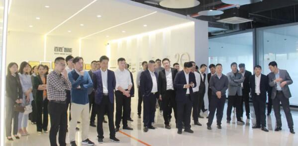 熱烈歡迎江西省委、省青年企業(yè)家協(xié)會嘉賓蒞臨百勝智能參觀指導