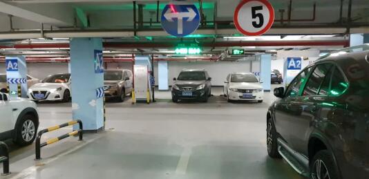 場內(nèi)車位引導(dǎo)