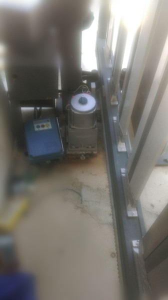 百勝平移門機(jī)成功安裝于北海某食品廠 - 中出網(wǎng)-智能出入口門戶
