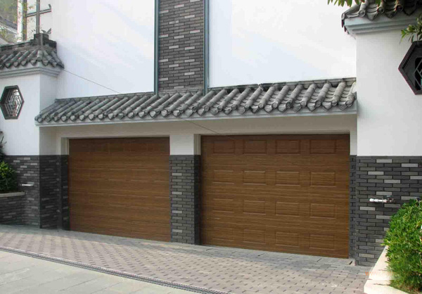 電動(dòng)車庫門