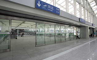 北京首都機場T3航站樓自動平開門工程案例
