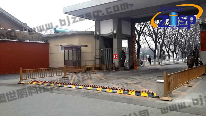 中國(guó)人民解放軍62301部隊(duì)破胎器案例 - 中出網(wǎng)-智能出入口門戶