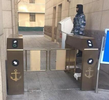 軍人運動員為國爭光，西莫羅通道閘默默相伴守護人行安全