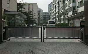 國(guó)家測(cè)繪局廣告道閘車(chē)牌識(shí)別系統(tǒng)案例
