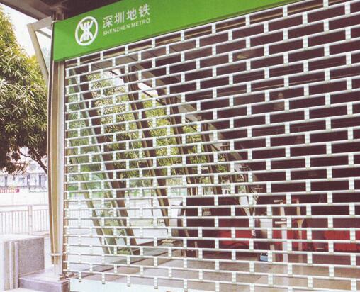 通花卷簾門(mén)