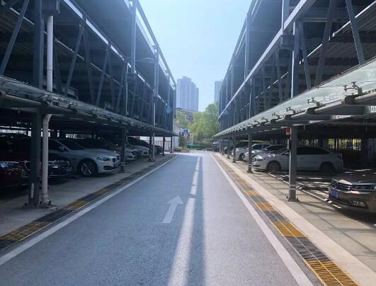 為緩解城區(qū)停車難，南昌立體車庫應(yīng)運而生