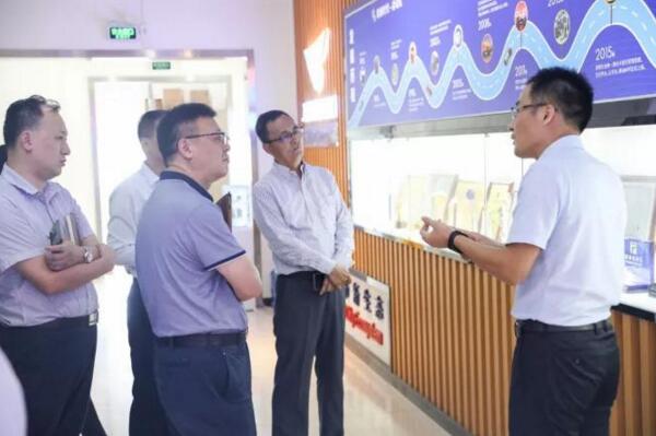 深圳市特區(qū)建設發(fā)展集團總經理李喻春一行調研捷順科技