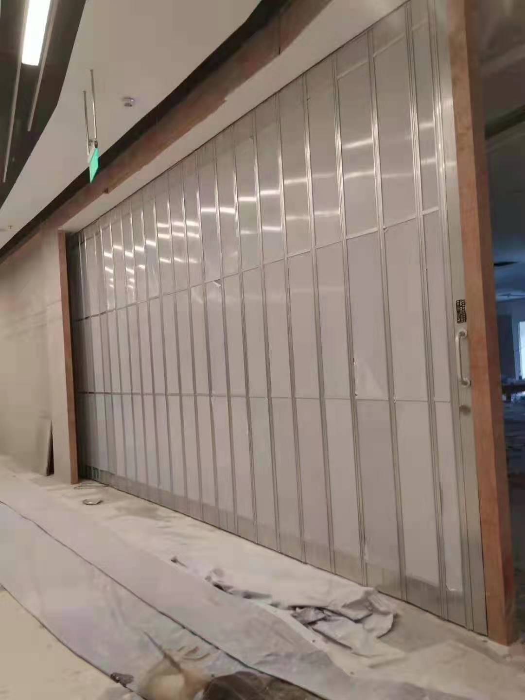 車庫門