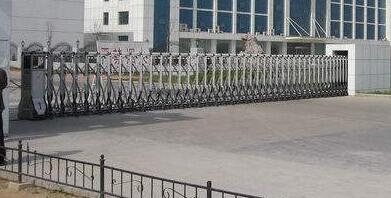 張家口伸縮門(mén)