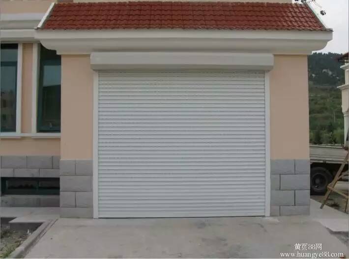 廣西南寧車庫門案例 - 中出網(wǎng)-智能出入口與停車充電門戶