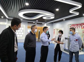 廈門市政協(xié)黨組成員、副主席李欽輝一行調(diào)研瑞為