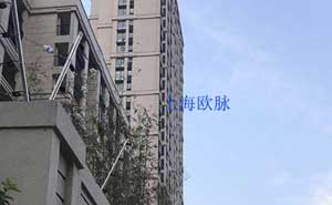 南京小區(qū)電子圍欄案例-南京升龍?zhí)靺R小區(qū) - 中出網(wǎng)-智能出入口與停車充電門戶